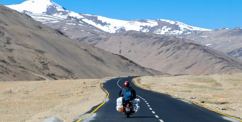 LADAKH 5N 6D