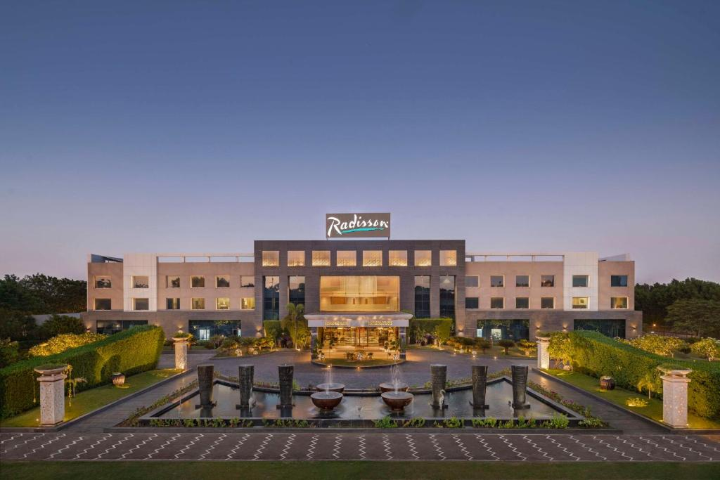 RADISSON RESORT & SPA