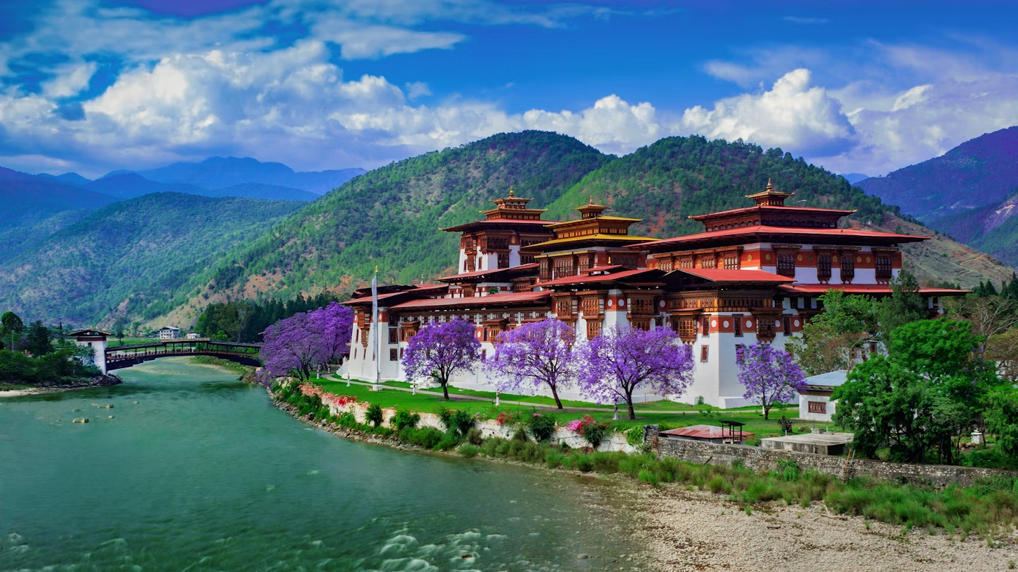 BHUTAN 6N 7D